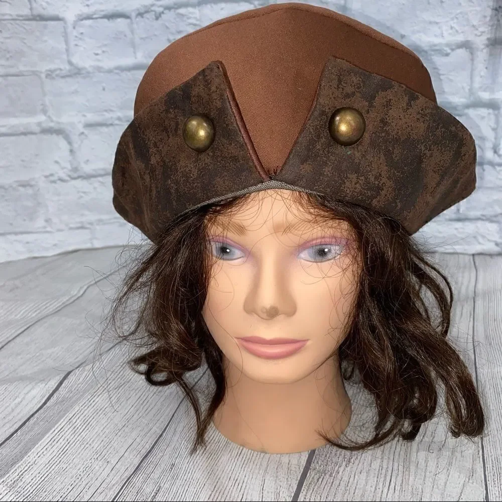 Explorer hat from 1400’s Halloween costume